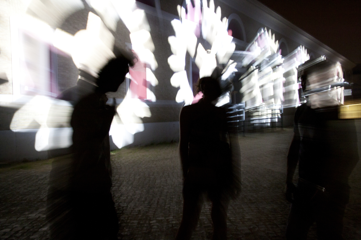 Virtual Walls